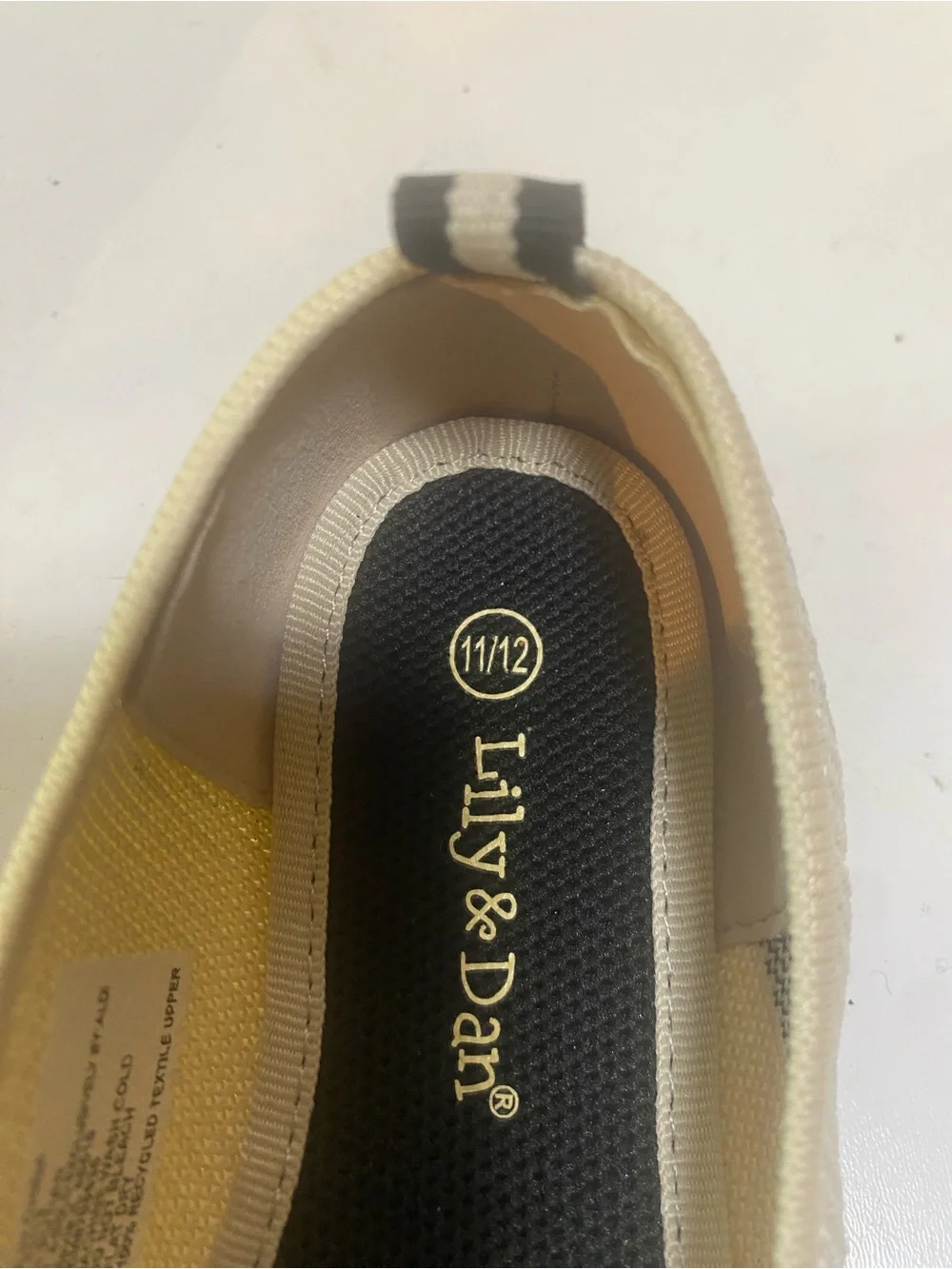Lily And Dan Black & Ivory Woven Cat Detail Flats Size 11/12